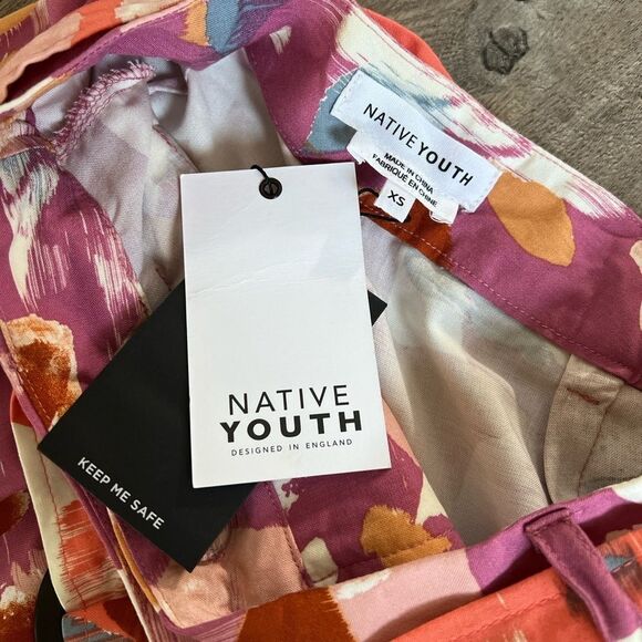 NATIVE YOUTH Multicolor High Waisted Cropped Pants Size XS NWT - Picture 3 of 8